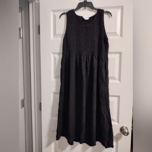 Sleeveless Black Dress